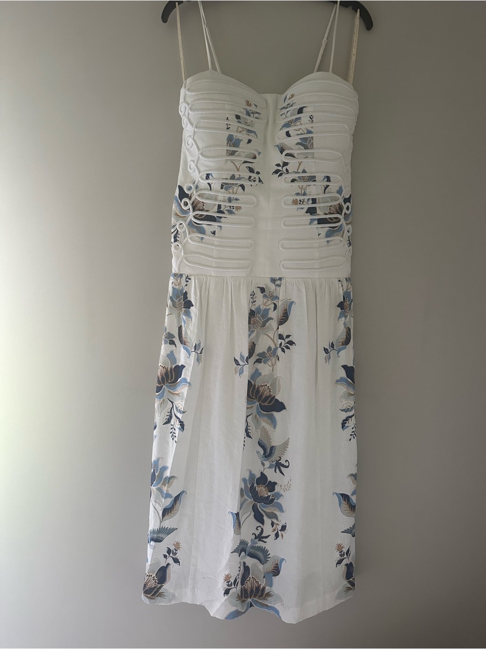 Gorgeous! Farm Rio White Floral Linen Strap midi Dress - Size L